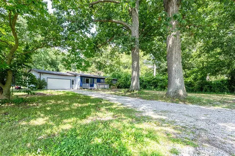 12948 California, Sawyer, MI 49125