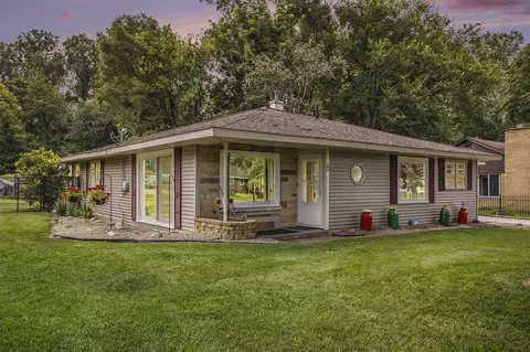 144 Maxine, Battle Creek, MI 49037