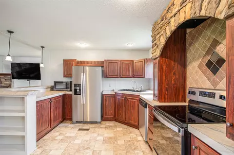 Kitchen - 7671 Kies, Jerome, MI 49249 photo 1 of 2