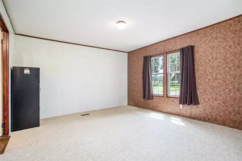 Bedroom - 7671 Kies, Jerome, MI 49249 photo 4 of 4