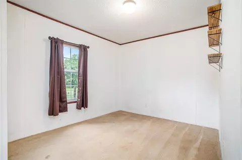 Bedroom - 7671 Kies, Jerome, MI 49249 photo 3 of 4