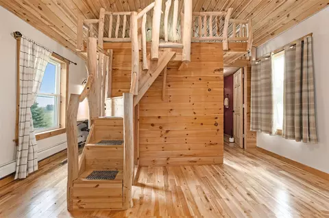 Entry Way - 2661 Swift, Bellevue, MI 49021 photo 1 of 1