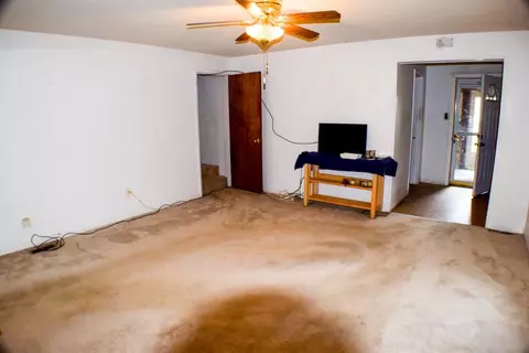 Living - 902 Backus, Jackson, MI 49202 photo 1 of 2