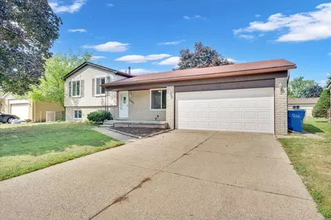 29205 E Nottingham, Warren, MI 48092 photo 2