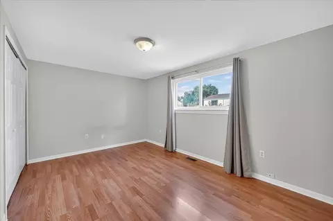 29205 E Nottingham, Warren, MI 48092 photo 23