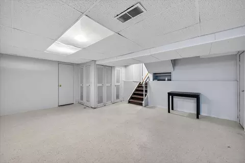 29205 E Nottingham, Warren, MI 48092 photo 26