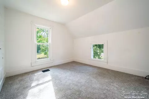 615 S Pearl, Belding, MI 48809 photo 29