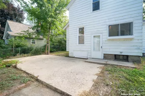 615 S Pearl, Belding, MI 48809 photo 44