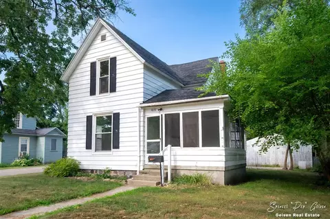 615 S Pearl, Belding, MI 48809 photo 2