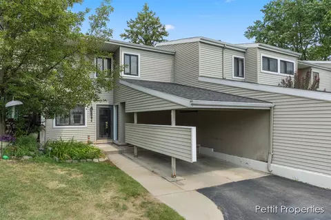 2984 Chapshire #59, Grand Rapids, MI 49546