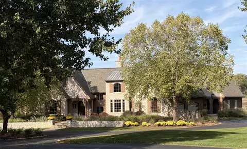 6457 Old Darby, Ada, MI 49301