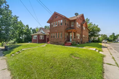 536 Lansing, Jackson, MI 49201 photo 2