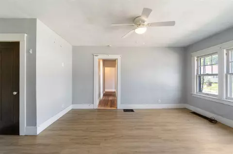 536 Lansing, Jackson, MI 49201 photo 22
