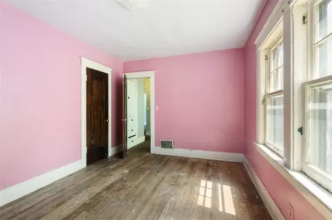 536 Lansing, Jackson, MI 49201 photo 35