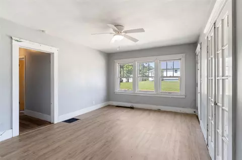 536 Lansing, Jackson, MI 49201 photo 18