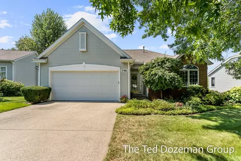 796 Holly Crk, Holland, MI 49423