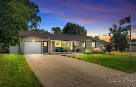 184 Anderson, Sparta, MI 49345
