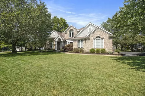 6305 Scarborough, Ada, MI 49301