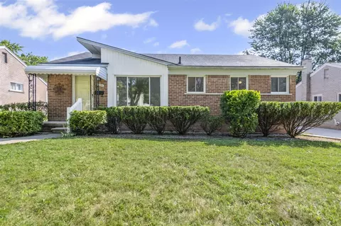 32220 Leelane, Farmington, MI 48336