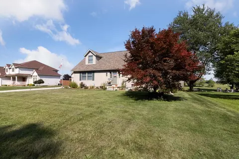 Exterior - 12058 Fessner, Carleton, MI 48117 photo 4 of 19