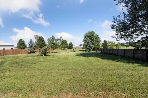 Exterior - 12058 Fessner, Carleton, MI 48117 photo 15 of 19