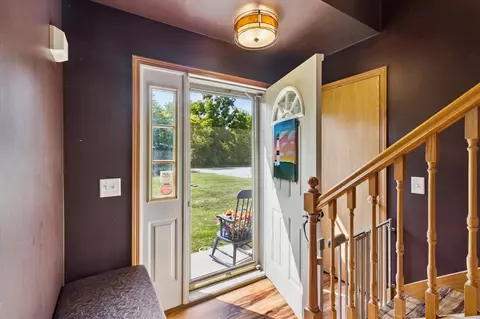 Entry Way - 12058 Fessner, Carleton, MI 48117 photo 1 of 2