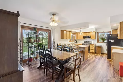 Dining - 12058 Fessner, Carleton, MI 48117 photo 1 of 2