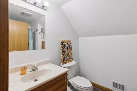 Bath - 12058 Fessner, Carleton, MI 48117 photo 3 of 4