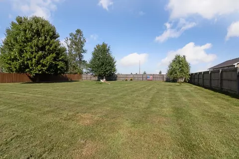 Exterior - 12058 Fessner, Carleton, MI 48117 photo 14 of 19