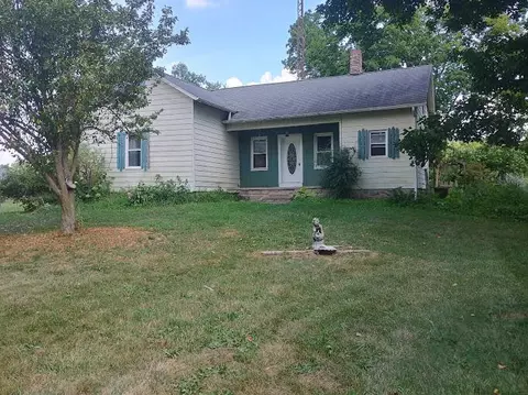 3707 Clawson, Dowagiac, MI 49047