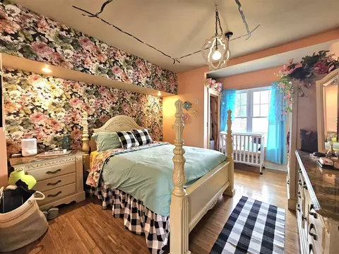 Bedroom - 121 W Ann, Belding, MI 48809 photo 1 of 4