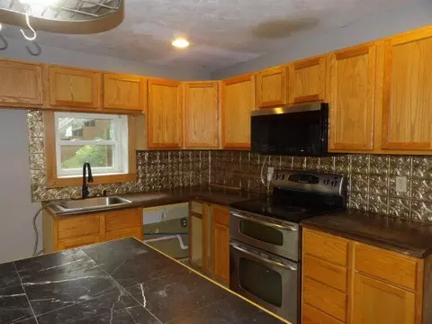 Kitchen - 9197 E D, Richland, MI 49083 photo 1 of 2