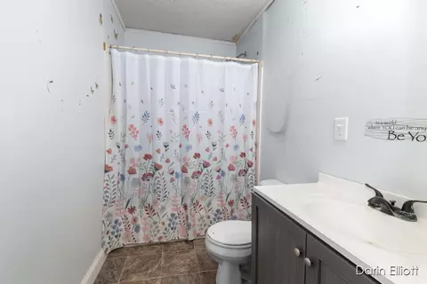 Bath - 93 N Robinson, Lyons, MI 48851 photo 2 of 2