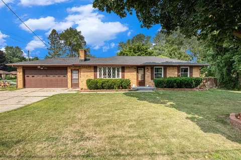 4785 Kalamazoo, Kentwood, MI 49508