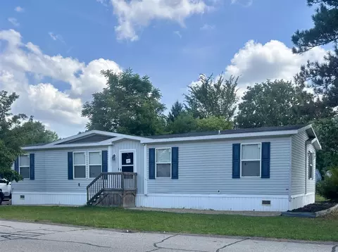 7061 W Bickett, Lansing, MI 48911