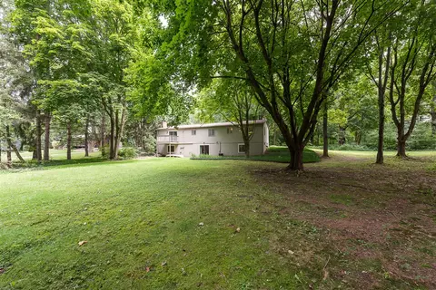 1100 Taylor, Brighton, MI 48114 photo 2