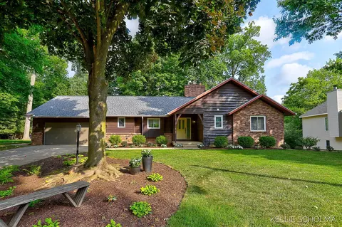 2311 Rothbury, Grand Rapids, MI 49505