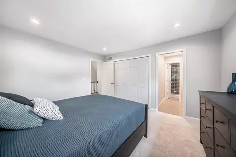 2375 Dundee, Ann Arbor, MI 48103 photo 19