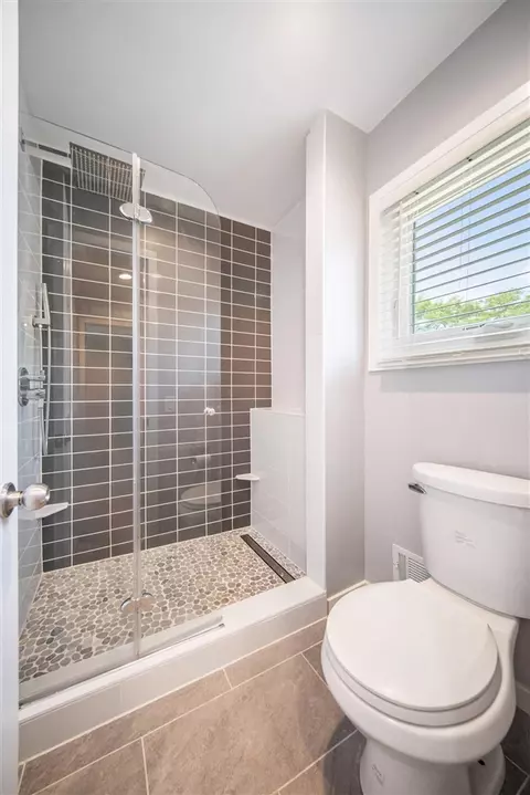 2375 Dundee, Ann Arbor, MI 48103 photo 22