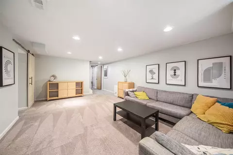 2375 Dundee, Ann Arbor, MI 48103 photo 32