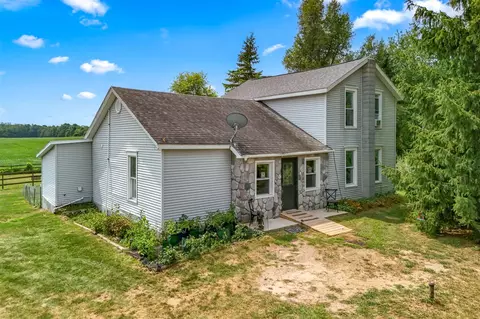 Exterior - 5411 Lilac, Reading, MI 49274 photo 2 of 17