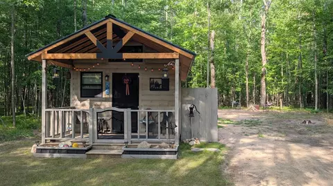 6341 White Acre, Lake, MI 48632
