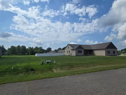 48131 Timber Crk, Belleville, MI 48111