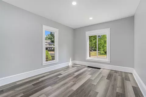 Living - 300 E Bennett, Three Rivers, MI 49093 photo 3 of 3