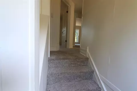 Entry Way - 710 N Broad, Adrian, MI 49221 photo 6 of 6