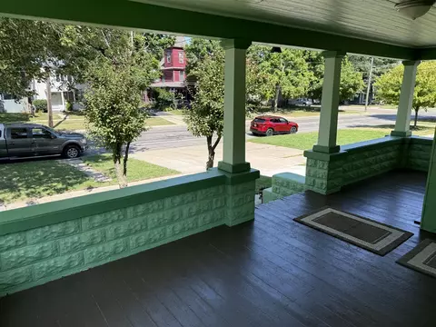Exterior - 710 N Broad, Adrian, MI 49221 photo 6 of 7