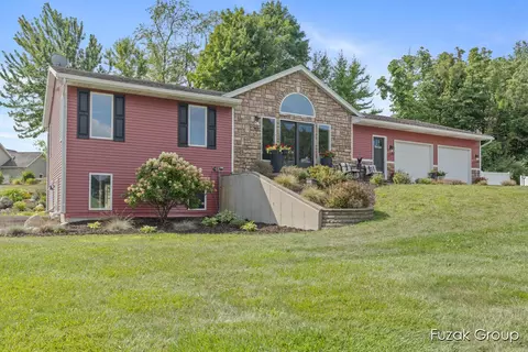 4113 Meyer, Hamilton, MI 49419