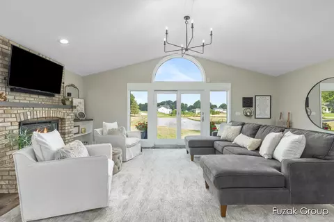 Living - 4113 Meyer, Hamilton, MI 49419 photo 2 of 5
