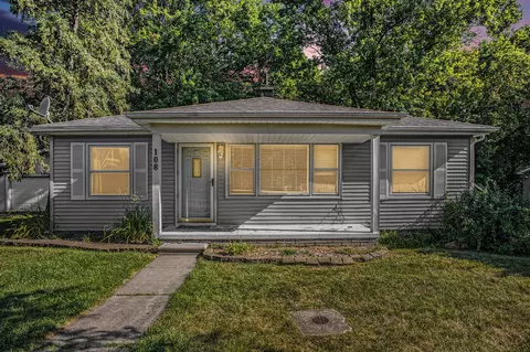 108 Pulford, Howell, MI 48843