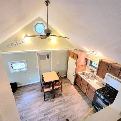 Kitchen - 9177 S Lost Pne, Baldwin, MI 49304 photo 3 of 3